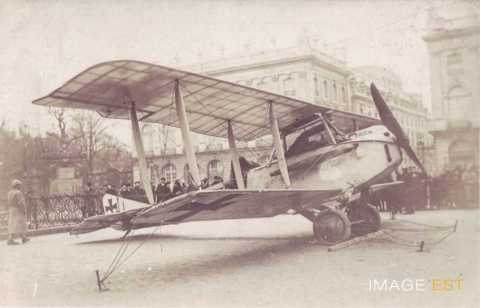 Avion allemand exposé  en 1915 (Nancy)